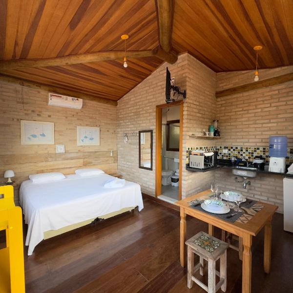 North Shore Maresias - Condominio - Studios p 2 3 e 4 pessoas 2 quadras da praia mini cozinha completa tv ar cond wifi estacionamento roupa de cama e banho - Foto 5