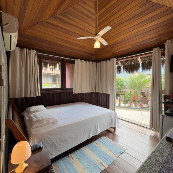 North Shore Maresias - Condominio - Studios p 2 3 e 4 pessoas 2 quadras da praia mini cozinha completa tv ar cond wifi estacionamento roupa de cama e banho - Foto 2