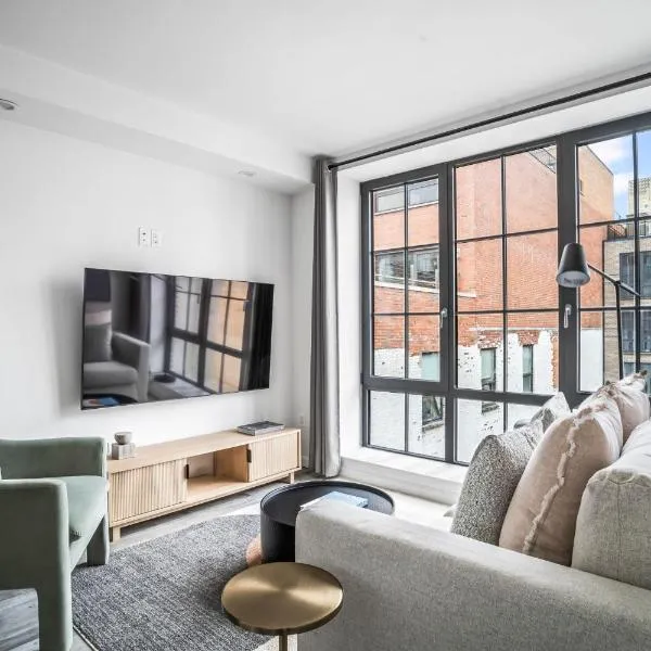 Chic Midtown 2Bedroom Cozy & Modern Retreat in Hells Kitchen, hotel in New York