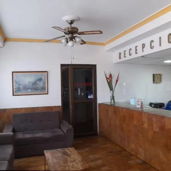 Hotel Astoria Real, מלון בקאלי