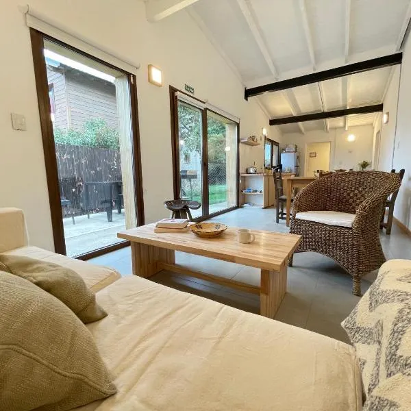 Los Coirones 2 - Casa con jardin, hotel a Dina Huapi