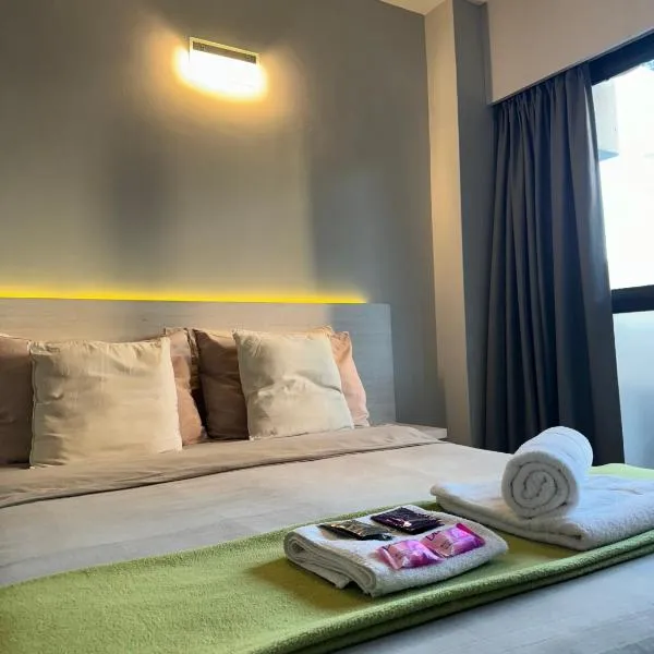Av Suites, hotel v destinaci Rosario