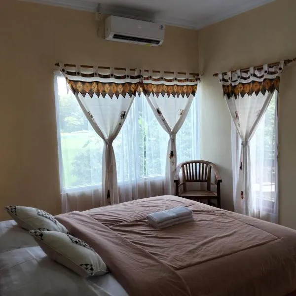 Opak Village Bed & Breakfast, hotel in Bantul