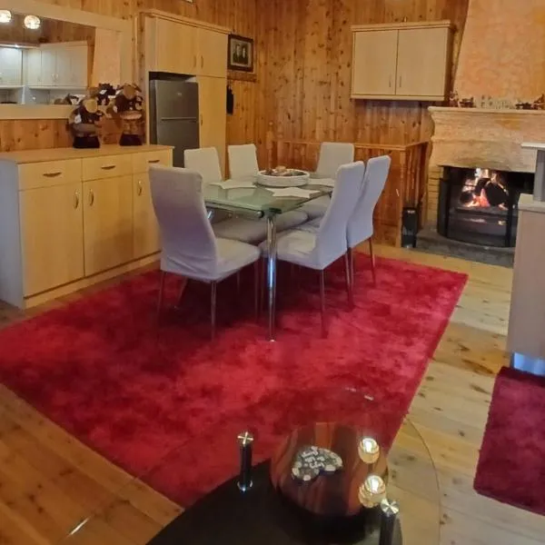 family home, hotel in Dhimitsana