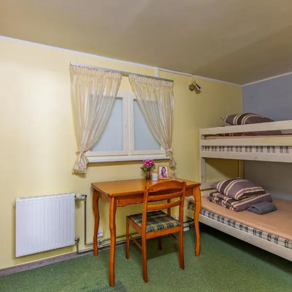 IDA Apartments, hotel in Kuressaare