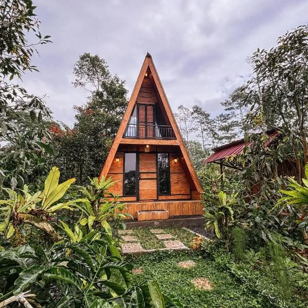 Sanda Eco Cabins by AGATA, hotel v destinaci Padangan
