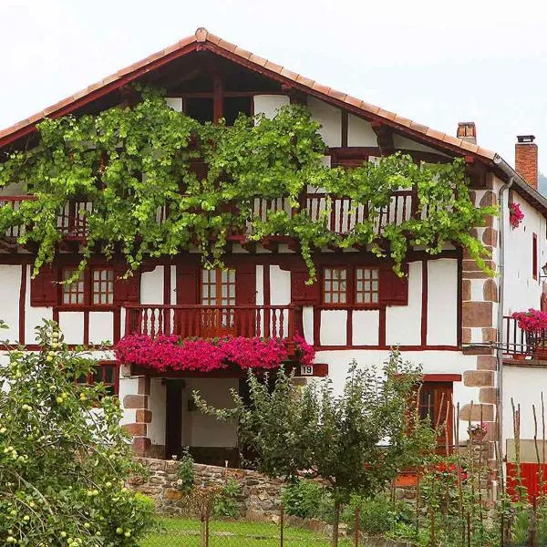 Casa Rural Mokorrea, hotel v destinaci Etxalar