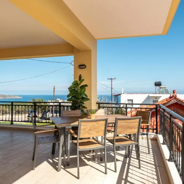 Sunlit sea view apartments: Stalós şehrinde bir otel