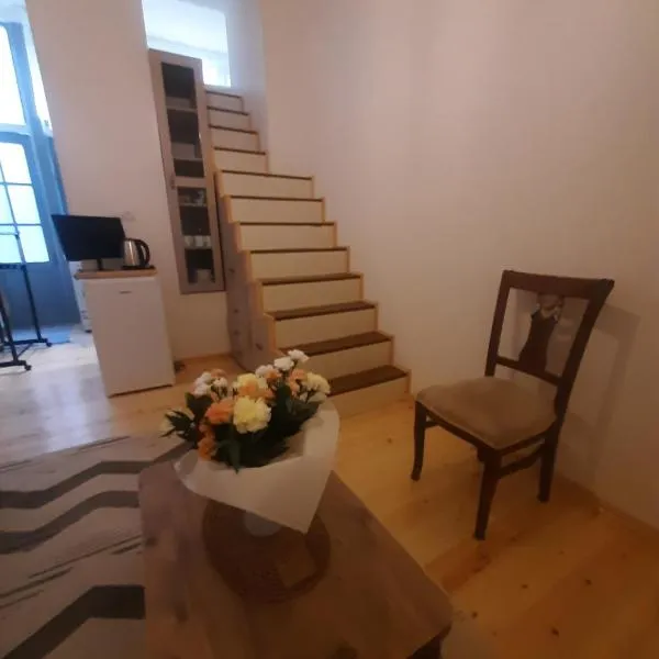 Sweet Home, hotel di Tbilisi City