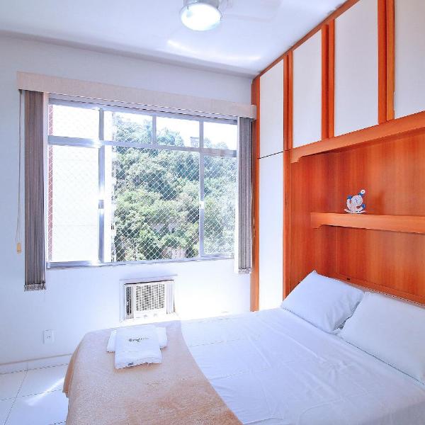 Lindo Apê no Leme: 2 Quartos, a 300m da Praia - Foto 2