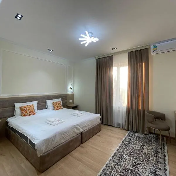 Anor Qal'a, hotel in Khiva