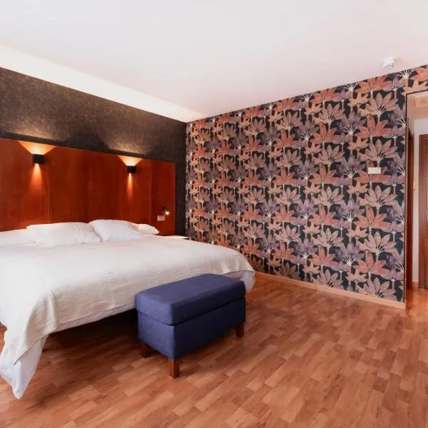 Hotel Doña Urraca, hotel v destinaci Zamora