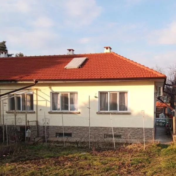 Къща за гости Стената до язовир Копринка, hotel in Koprinka