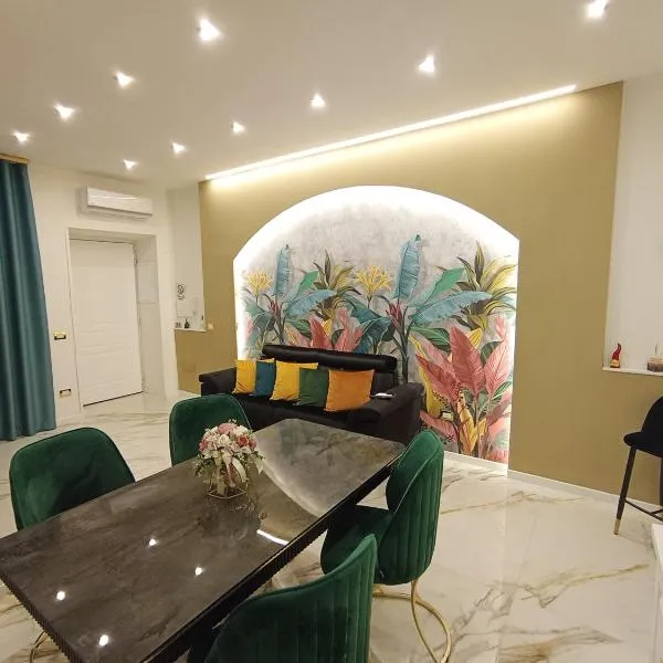 Luxury House Napoli Centro、ナポリのホテル