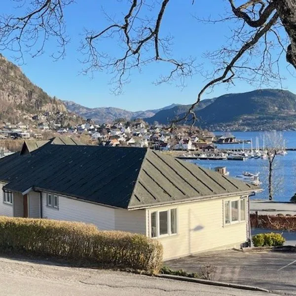 Guesthouse Vågen, hotel in Strand