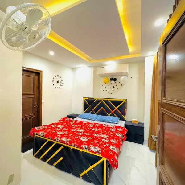 Shazi Heights, hotel in Lahore