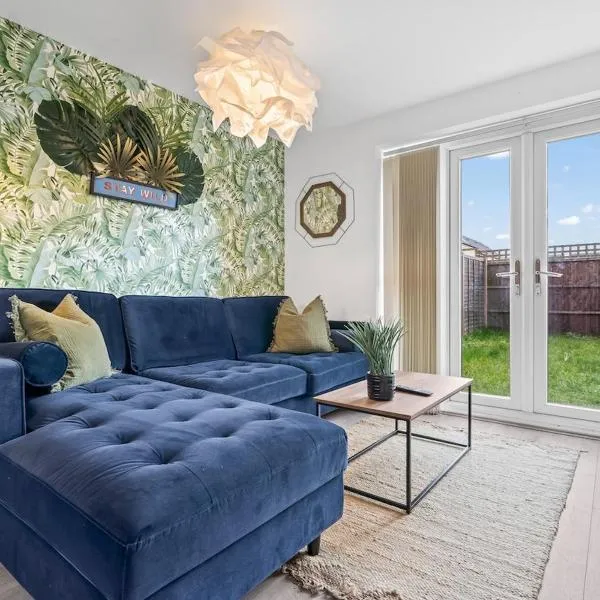 #28 Luxury 5bdr house sleeps 11 Bham CC parking، فندق في برمنغهام