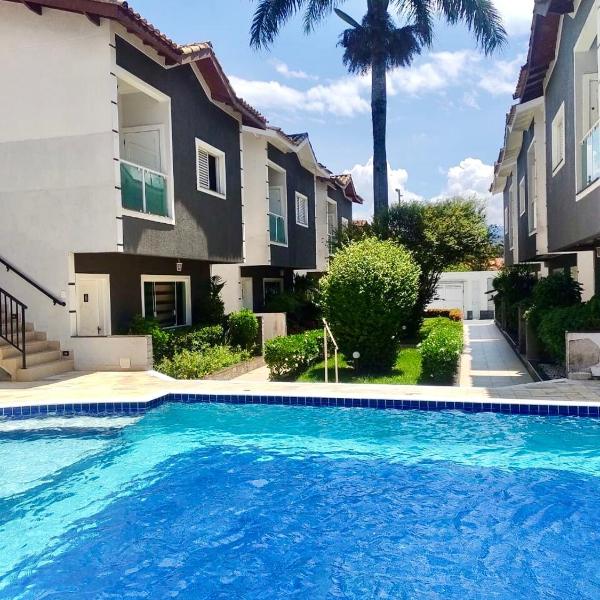 Casa Cond 100m praia Indaiá Piscina e Churrasqueira
