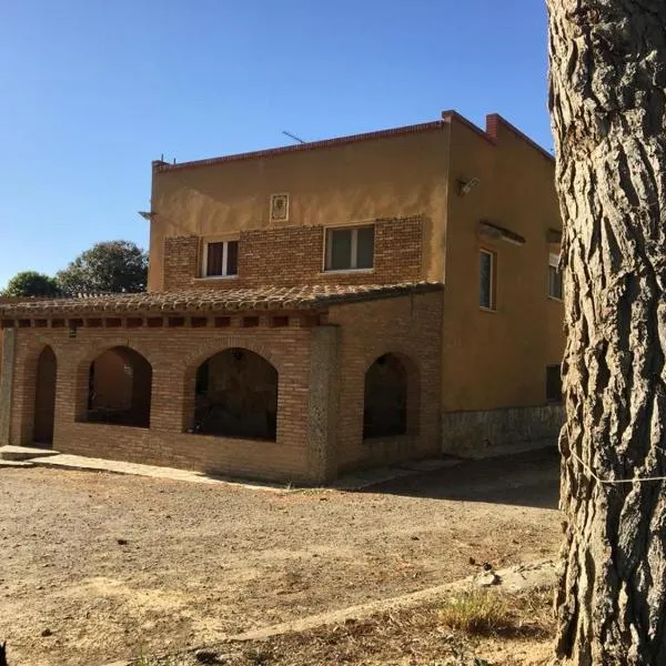 Casa rural Cal Dalfo, hotel v destinaci Almenar