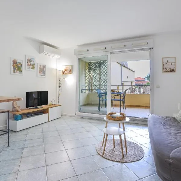 Magnifique studio au calme, Climatisation, Parking, Wifi., hotel in Beaulieu-sur-Mer