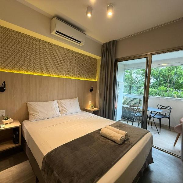 Studio Incrível na Vila Madalena com AC | Delfhy