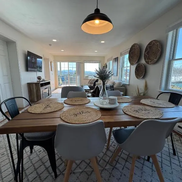 Central Lake Placid Mountain Views, Hotel in Lake Placid