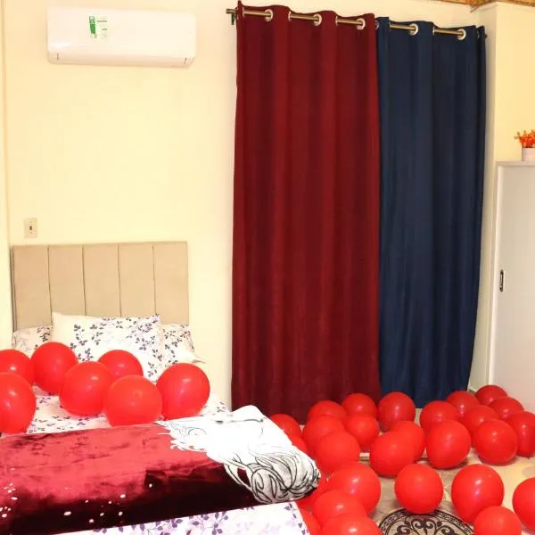 Hotel Rooms for rent Male only、カイロのホテル