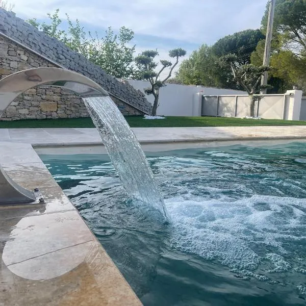 Les Restanques, hotel v destinácii Trets