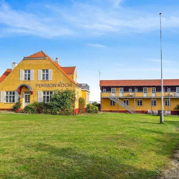 Villa Koch X Pension Koch, hotel v destinaci Gudhjem