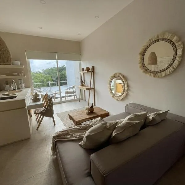 New Loft with Beach Club Access, hotel in Tulum