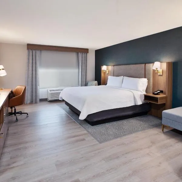 Holiday Inn Ontario Airport - California by IHG、オンタリオのホテル