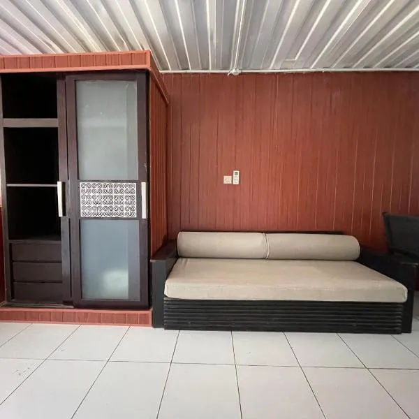 trees inn Bali Denpasar, ξενοδοχείο στο Ντενπασάρ