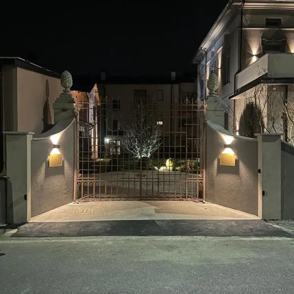 Villa Demetrio Ars Hotel, hotel v destinácii Piacenza