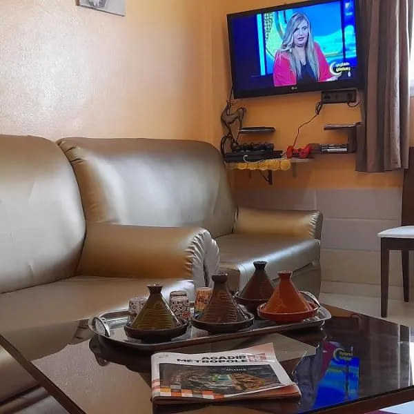 APPARTEMENT TAMAZIGHT Ensoleillé, hotel di Inezgane