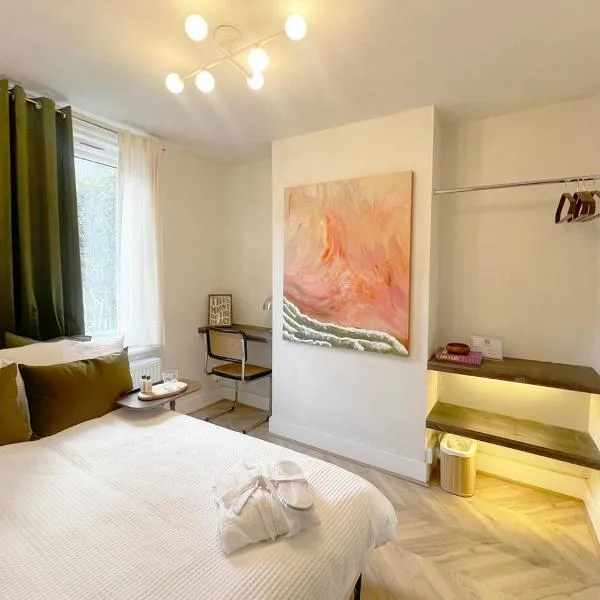 Modern Terrace home - 2 bedroom - University Hospital City Centre, khách sạn ở Reading
