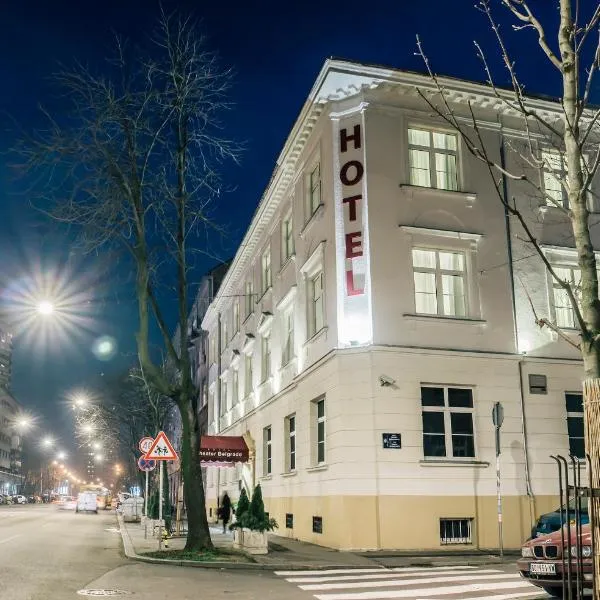 Hotel Theater Belgrade, hotel di Beograd