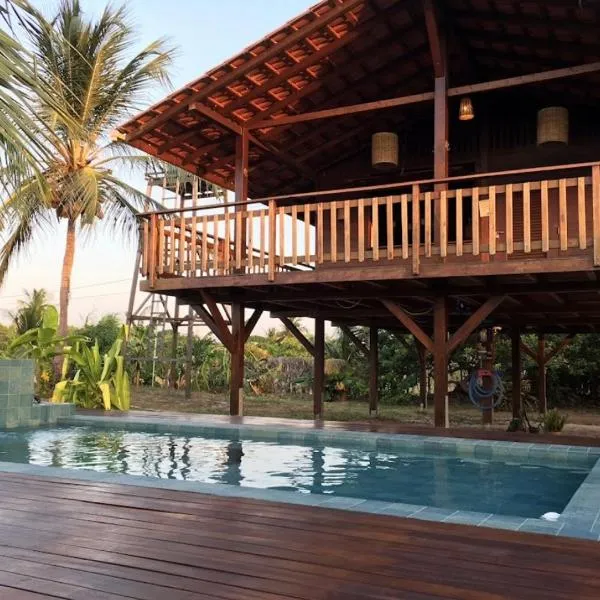 Viesnīca Casa de Madeira Atins 2 bedrooms pilsētā Atinsa