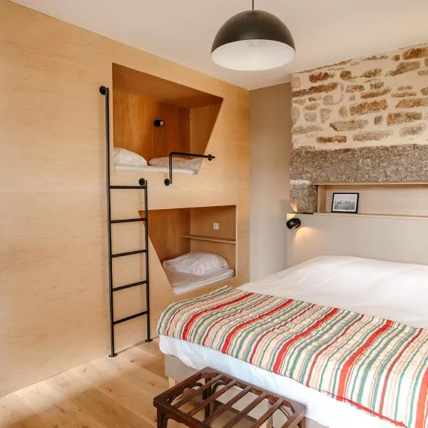 Dek, hotel v destinácii Landunvez