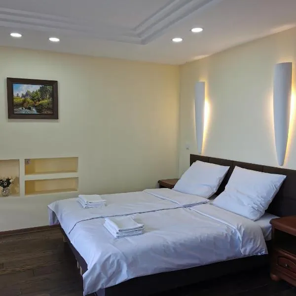 Apartamenty Retro Delux 2, hotel v destinaci Krosno
