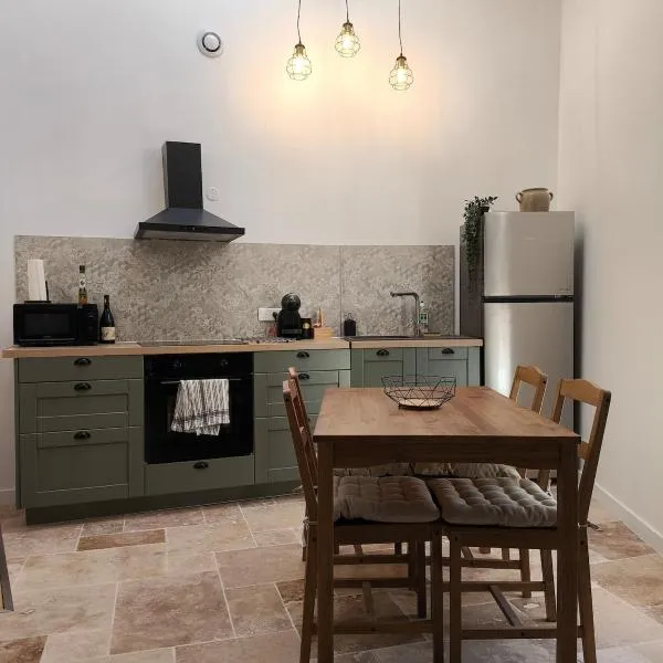 Gîte de la Cheminée, hotel v destinaci Saint-Privat