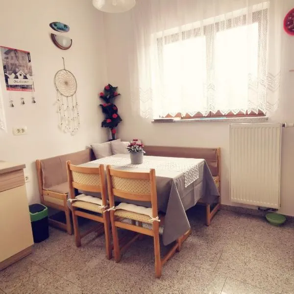 Apartma Pristavica, hotel in Veliki Gaber