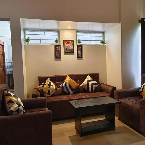 Galaxy Homestay 4Bhk, hotel v destinaci Maisúr