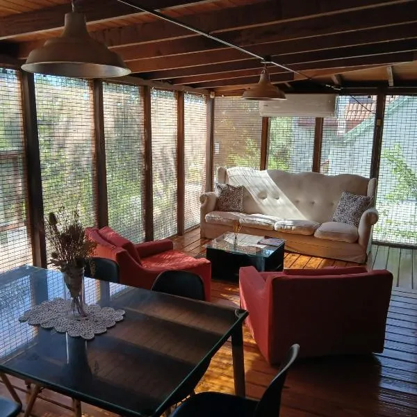 MASCHWITZ , verde y luz, hotel in Maquinista Savio