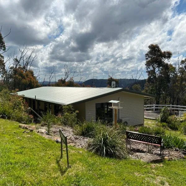 Mountain Tranquility, hotel in Mount Tomah