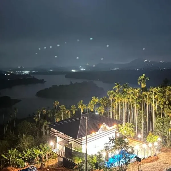 mountain lake view private pool villa -Wayanad, hotel a Meppādi