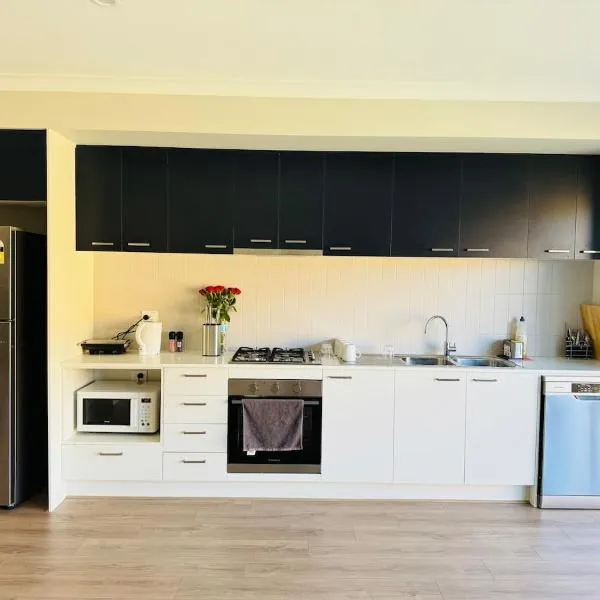 Charming Lakeside Retreat, hotel v destinaci Plumpton