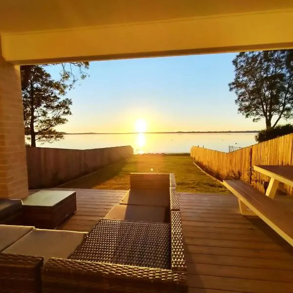 Lakeside Haven Waterfront, hotel sa Gorokan