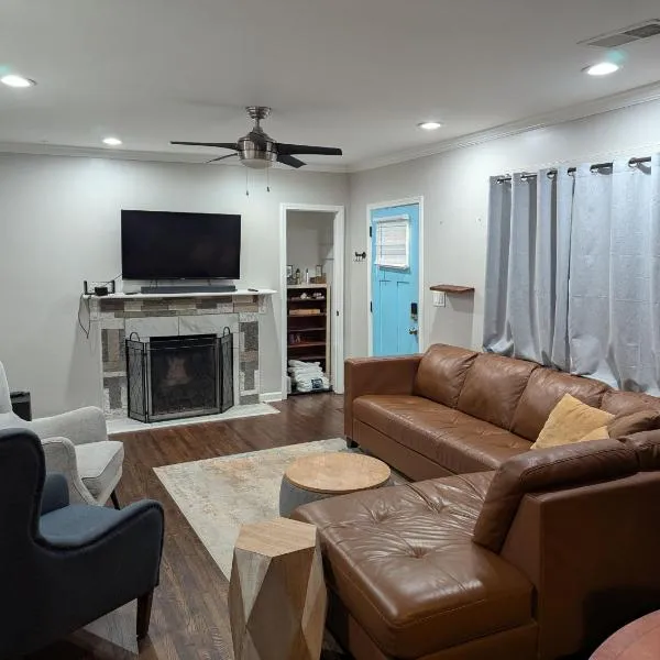 Peaceful Getaway Close to Atlanta Hub, hotel in Atlanta