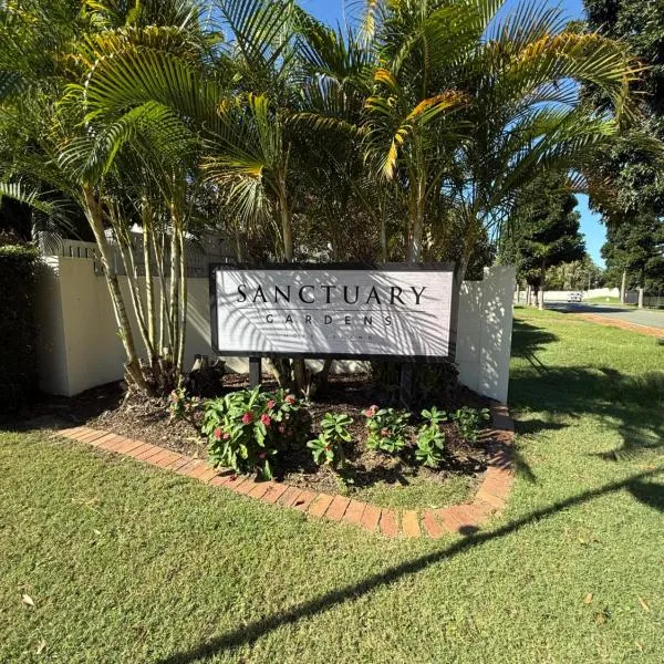 Pine Heaven, ξενοδοχείο στη Χρυσή Ακτή