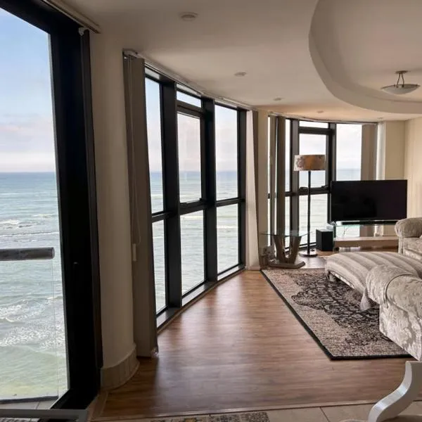 Luxury 3BR - 804 Ocean View Pool & Parking Beach Walks, hotel in Strand